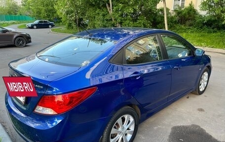 Hyundai Solaris II рестайлинг, 2011 год, 895 000 рублей, 7 фотография