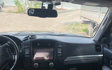 Mitsubishi Pajero IV, 2011 год, 1 790 000 рублей, 9 фотография