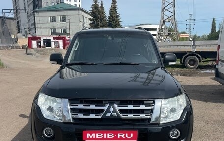 Mitsubishi Pajero IV, 2011 год, 1 790 000 рублей, 5 фотография