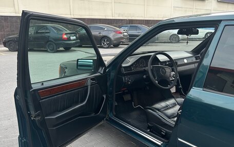 Mercedes-Benz E-Класс, 1993 год, 650 000 рублей, 11 фотография