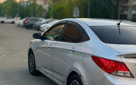 Hyundai Solaris II рестайлинг, 2011 год, 550 000 рублей, 4 фотография