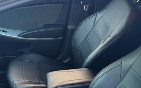 Hyundai Solaris II рестайлинг, 2011 год, 550 000 рублей, 17 фотография