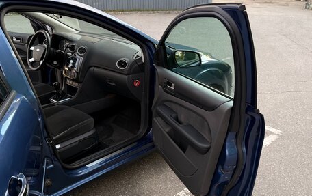 Ford Focus II рестайлинг, 2006 год, 430 000 рублей, 15 фотография