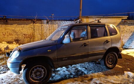 Chevrolet Niva I рестайлинг, 2004 год, 205 000 рублей, 6 фотография