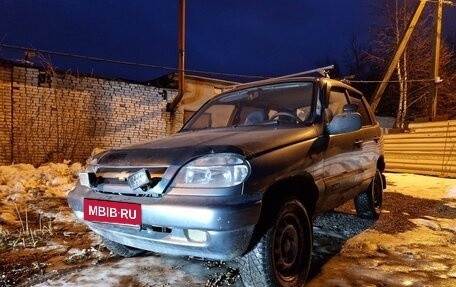 Chevrolet Niva I рестайлинг, 2004 год, 205 000 рублей, 5 фотография