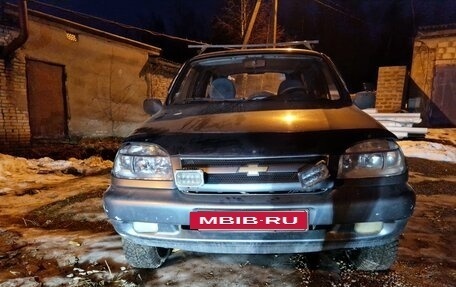 Chevrolet Niva I рестайлинг, 2004 год, 205 000 рублей, 9 фотография