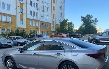Toyota Avalon, 2022 год, 4 200 000 рублей, 3 фотография