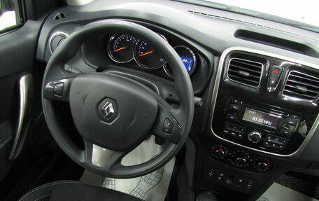 Renault Logan II, 2014 год, 679 000 рублей, 18 фотография