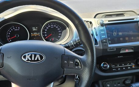 KIA Sportage III, 2014 год, 1 550 000 рублей, 10 фотография