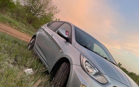 Hyundai Solaris II рестайлинг, 2012 год, 620 000 рублей, 8 фотография