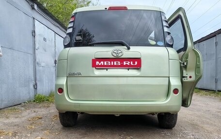 Toyota Sienta I, 2008 год, 650 000 рублей, 2 фотография