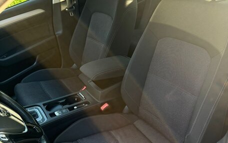 Volkswagen Passat B8 рестайлинг, 2017 год, 1 750 000 рублей, 5 фотография
