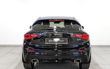 Infiniti Q30, 2017 год, 2 150 000 рублей, 6 фотография