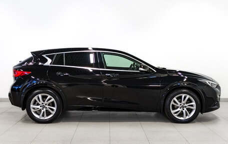 Infiniti Q30, 2017 год, 2 150 000 рублей, 4 фотография