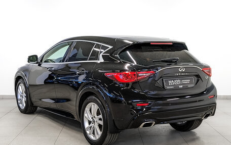 Infiniti Q30, 2017 год, 2 150 000 рублей, 7 фотография