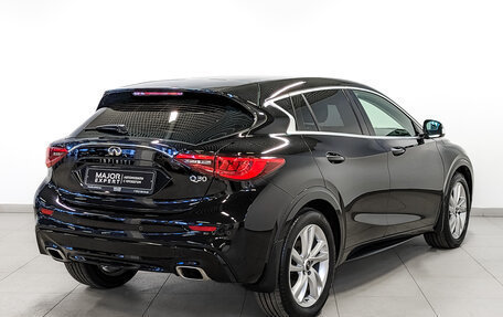 Infiniti Q30, 2017 год, 2 150 000 рублей, 5 фотография