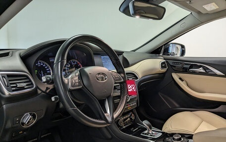 Infiniti Q30, 2017 год, 2 150 000 рублей, 15 фотография