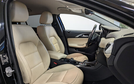 Infiniti Q30, 2017 год, 2 150 000 рублей, 23 фотография