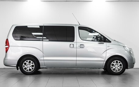 Hyundai H-1 II рестайлинг, 2008 год, 1 660 000 рублей, 5 фотография