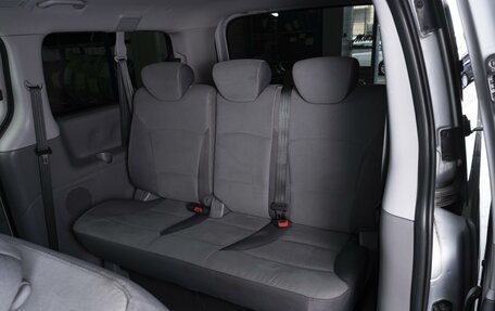 Hyundai H-1 II рестайлинг, 2008 год, 1 660 000 рублей, 12 фотография