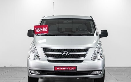 Hyundai H-1 II рестайлинг, 2008 год, 1 660 000 рублей, 3 фотография