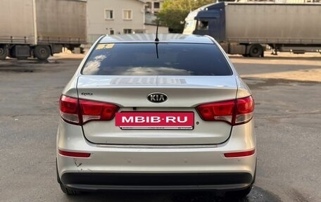 KIA Rio III рестайлинг, 2015 год, 950 000 рублей, 4 фотография