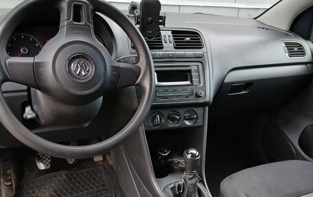 Volkswagen Polo VI (EU Market), 2013 год, 500 000 рублей, 10 фотография
