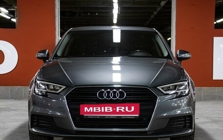 Audi A3, 2018 год, 1 995 000 рублей, 2 фотография