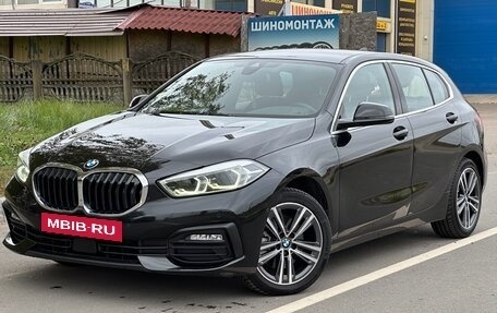 BMW 1 серия, 2020 год, 2 050 000 рублей, 1 фотография