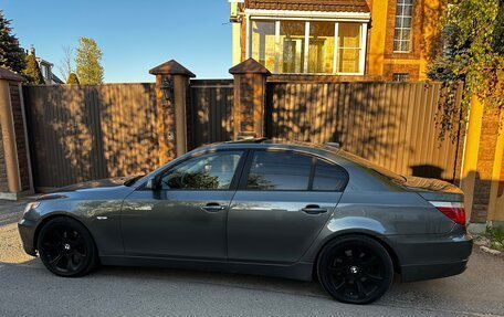 BMW 5 серия, 2005 год, 850 000 рублей, 14 фотография