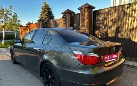 BMW 5 серия, 2005 год, 850 000 рублей, 10 фотография