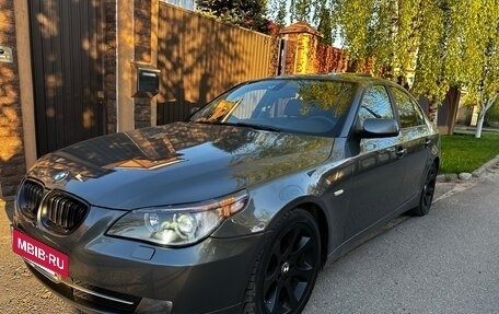 BMW 5 серия, 2005 год, 850 000 рублей, 15 фотография