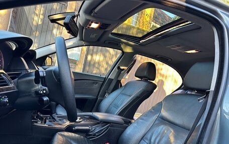 BMW 5 серия, 2005 год, 850 000 рублей, 29 фотография