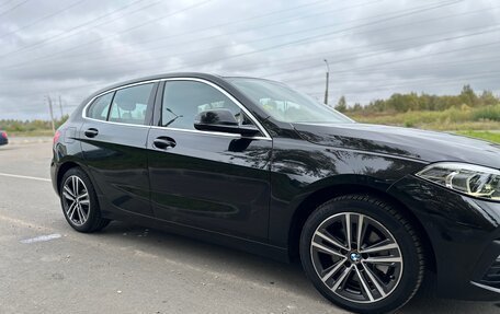 BMW 1 серия, 2020 год, 2 050 000 рублей, 6 фотография