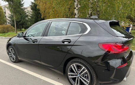 BMW 1 серия, 2020 год, 2 050 000 рублей, 17 фотография