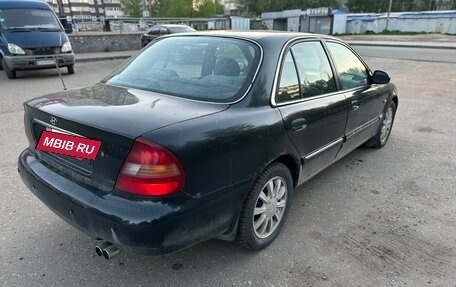Hyundai Sonata III рестайлинг, 1998 год, 105 000 рублей, 6 фотография