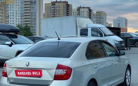 Skoda Rapid I, 2015 год, 1 030 000 рублей, 10 фотография