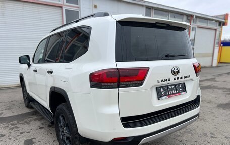 Toyota Land Cruiser, 2022 год, 11 290 000 рублей, 6 фотография