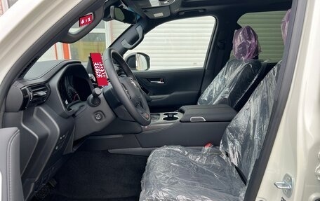 Toyota Land Cruiser, 2022 год, 11 290 000 рублей, 25 фотография