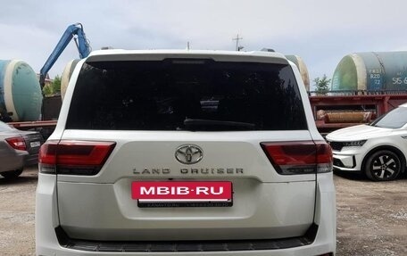 Toyota Land Cruiser, 2021 год, 10 849 000 рублей, 4 фотография