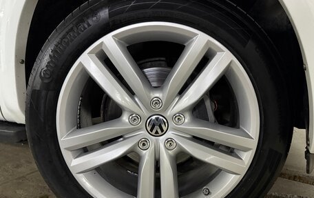 Volkswagen Touareg III, 2017 год, 4 300 000 рублей, 20 фотография