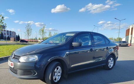 Volkswagen Polo VI (EU Market), 2011 год, 730 000 рублей, 5 фотография