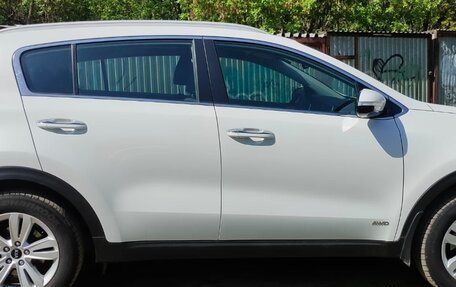 KIA Sportage IV рестайлинг, 2016 год, 1 800 000 рублей, 3 фотография