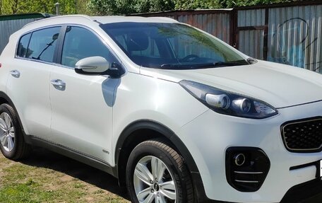 KIA Sportage IV рестайлинг, 2016 год, 1 800 000 рублей, 2 фотография