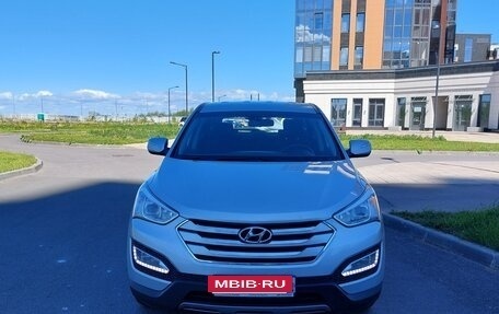 Hyundai Santa Fe III рестайлинг, 2013 год, 1 800 000 рублей, 2 фотография
