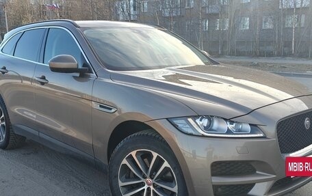 Jaguar F-Pace, 2017 год, 2 490 000 рублей, 6 фотография