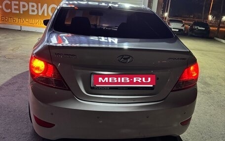 Hyundai Solaris II рестайлинг, 2011 год, 750 000 рублей, 11 фотография