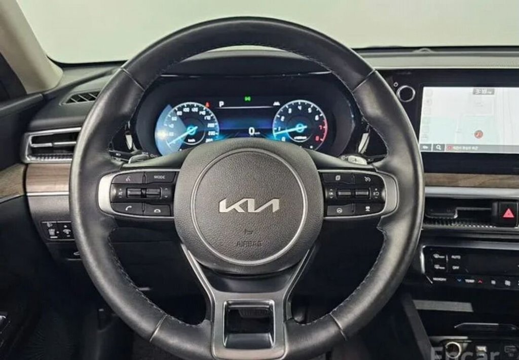 KIA K5, 2023 год, 2 850 000 рублей, 15 фотография