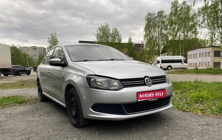 Volkswagen Polo VI (EU Market), 2013 год, 850 000 рублей, 1 фотография