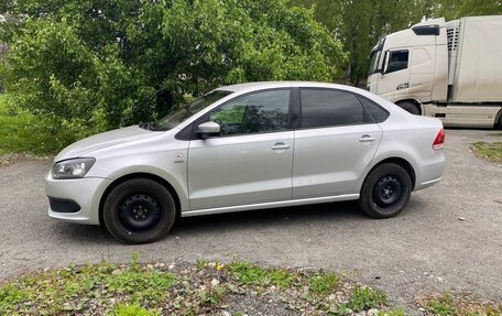 Volkswagen Polo VI (EU Market), 2013 год, 850 000 рублей, 4 фотография